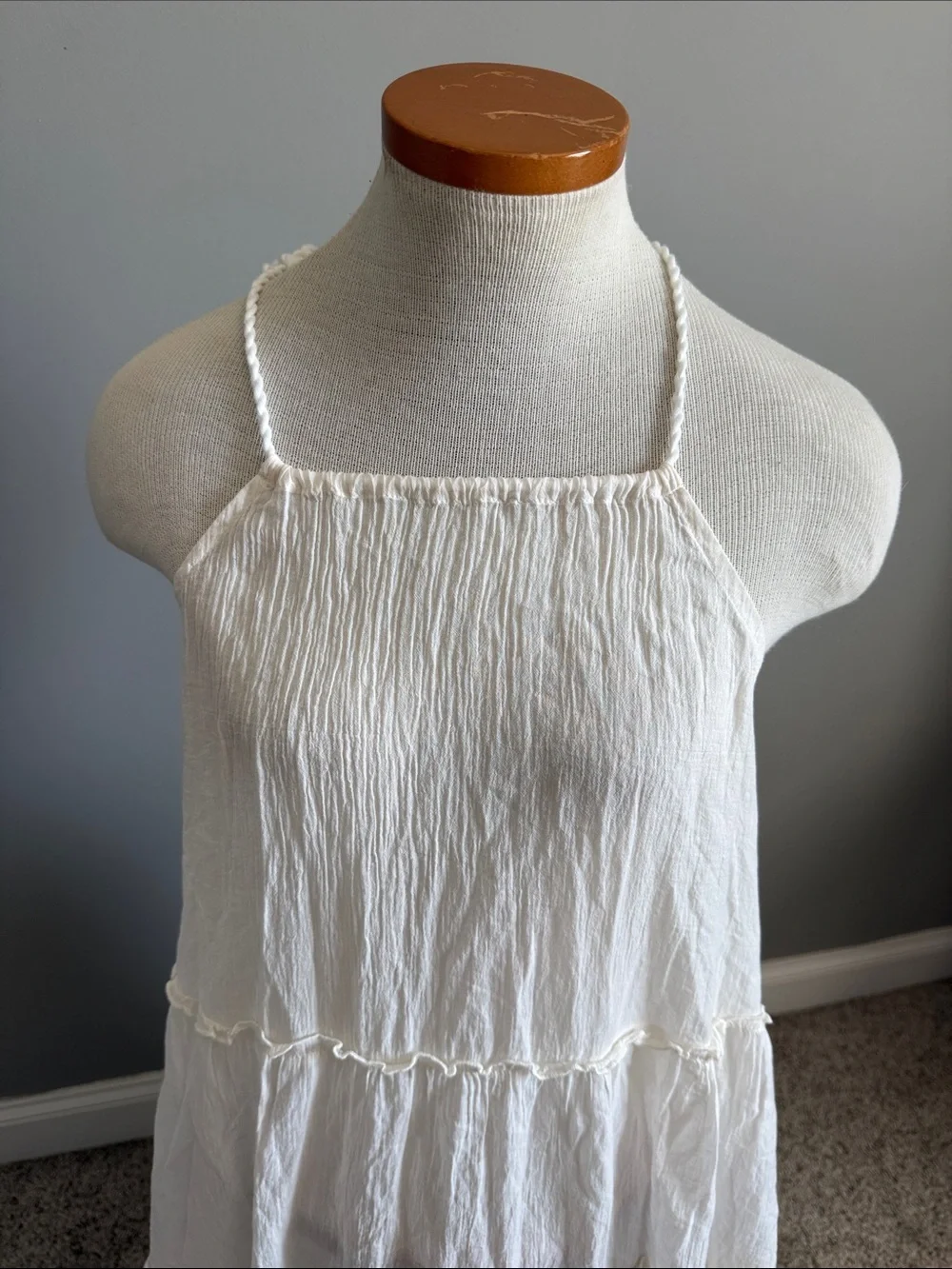 Abercrombie & Fitch elegant halter